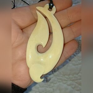 Vintage Hand-Carved Maori Bone Fish Hook or Hei Matau Necklace